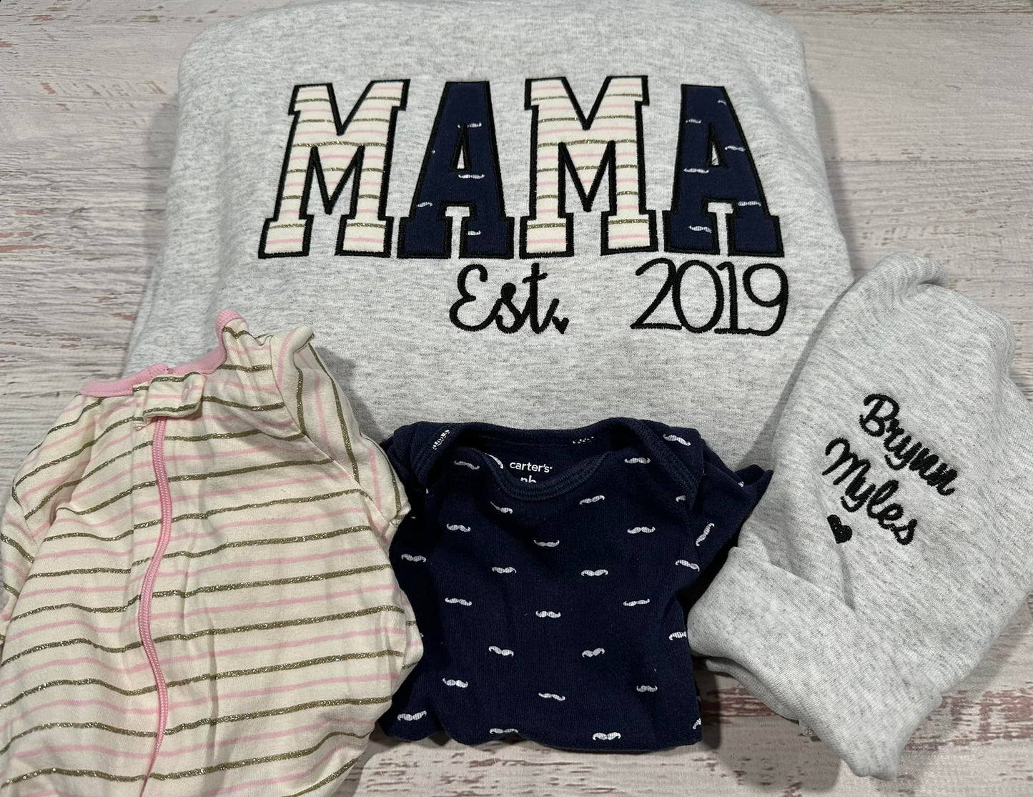 KEEPSAKES EMBROIDERED - WHOLESALE