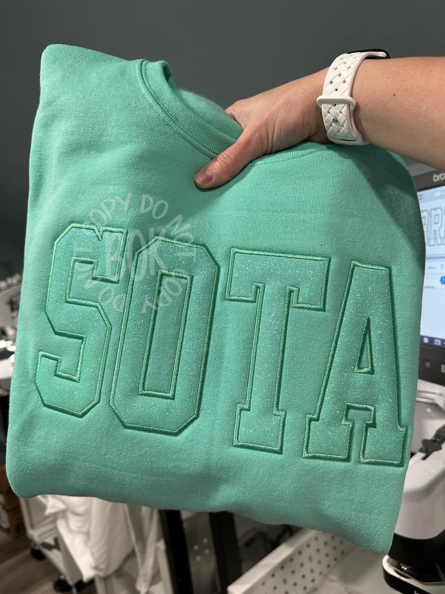 GLITTER satin stitch title - WHOLESALE