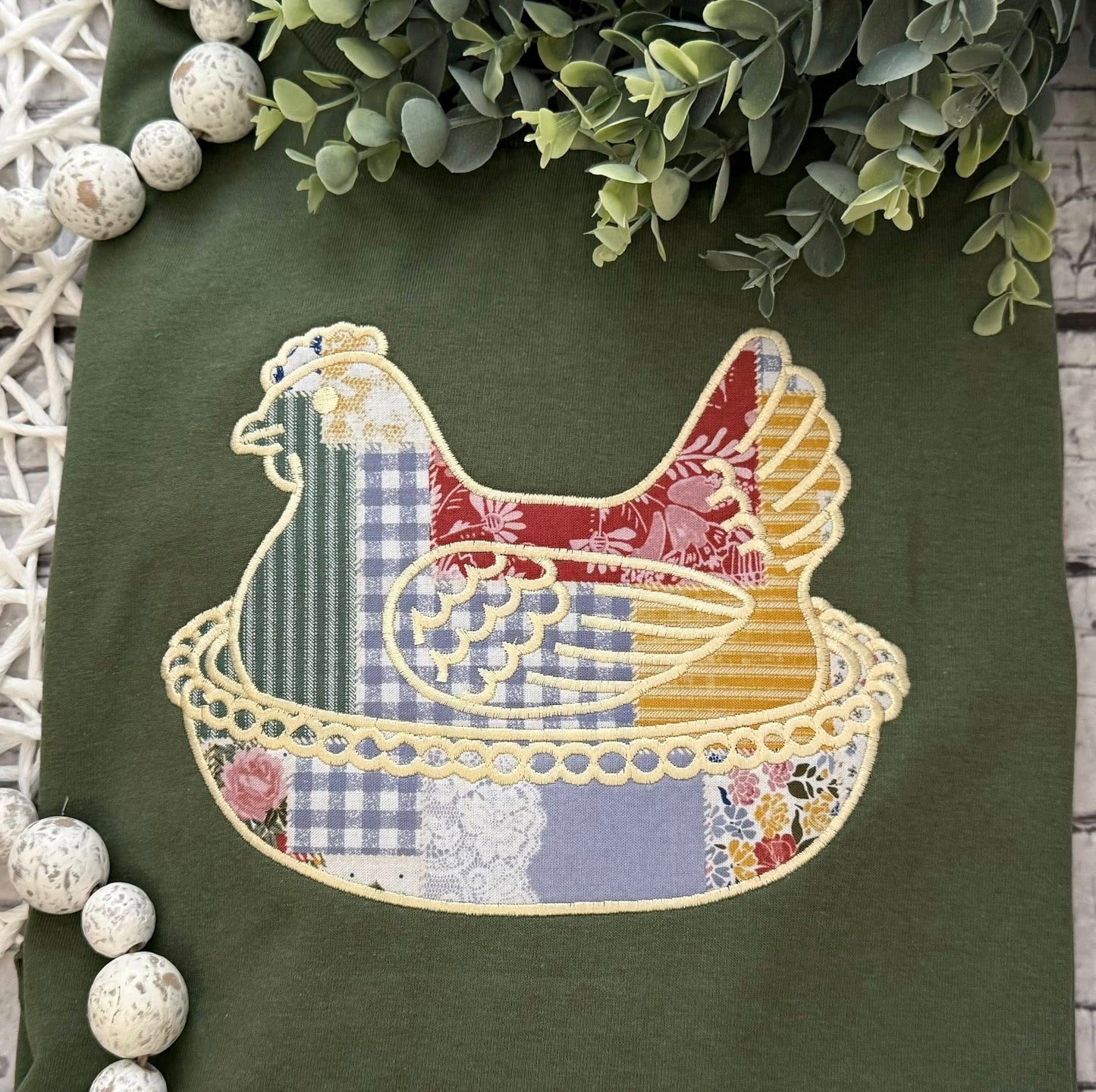HEN ON NEST - WHOLESALE