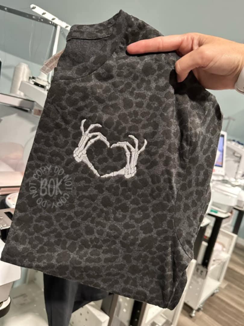 Heart Hands Skeleton pocket - WHOLESALE